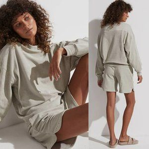Varley Lyle Long Sleeve Top Sweatshirt in Sage Grey Women's Size Medium